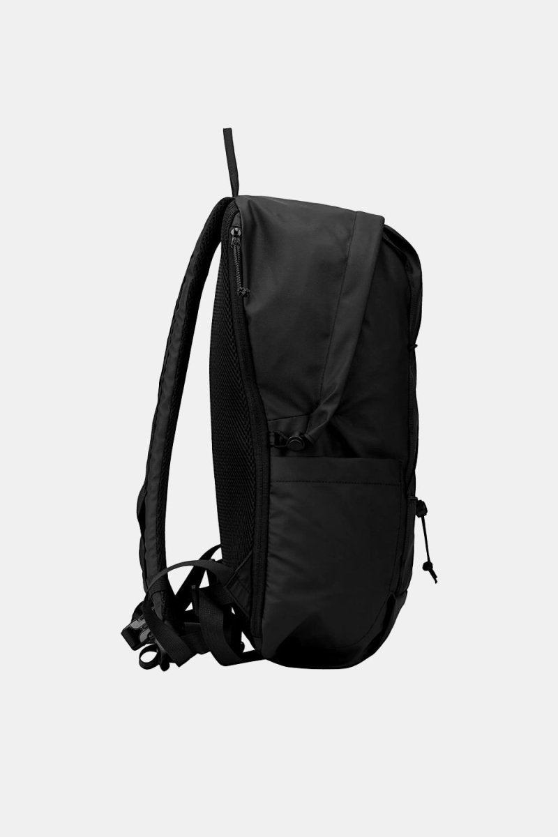 Elliker Kiln Hooded Zip Top Backpack 22L (Black) | Bags