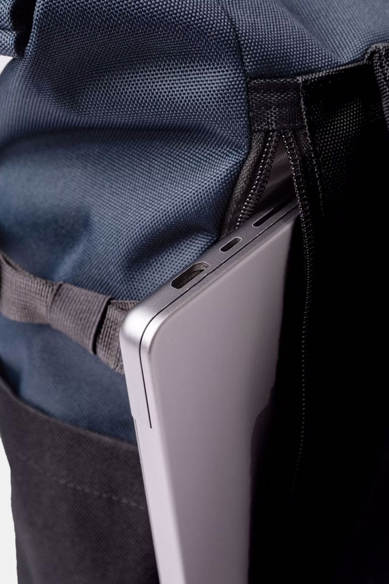 Sandqvist Icon Rolltop Backpack M (Multi Black/Navy) | Bags
