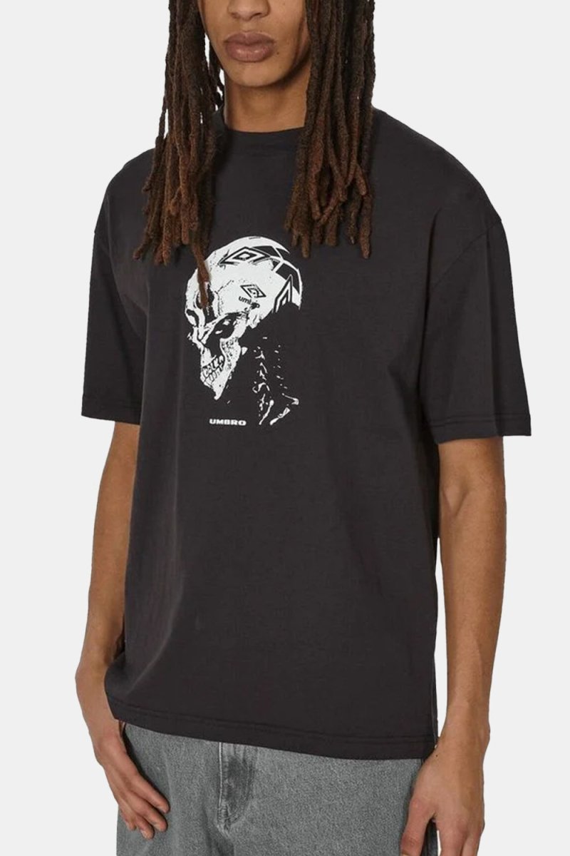 Umbro Skull Ball Regular T-Shirt (Black) | T-Shirts