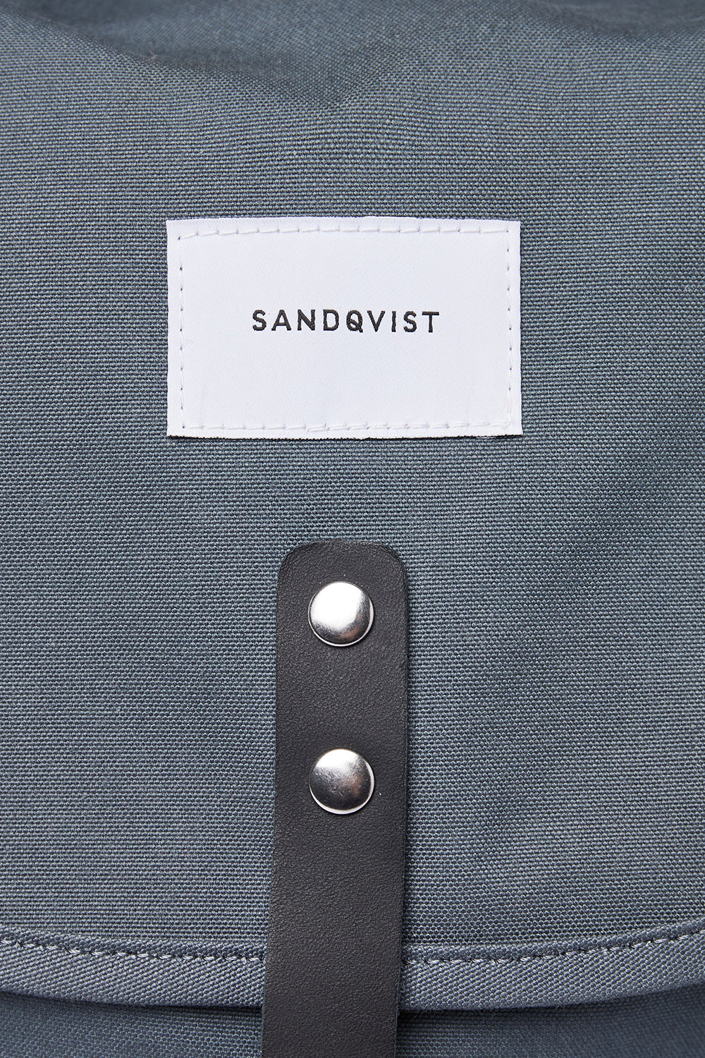 Sandqvist Roald Backpack (Dark Slate) | Number Six