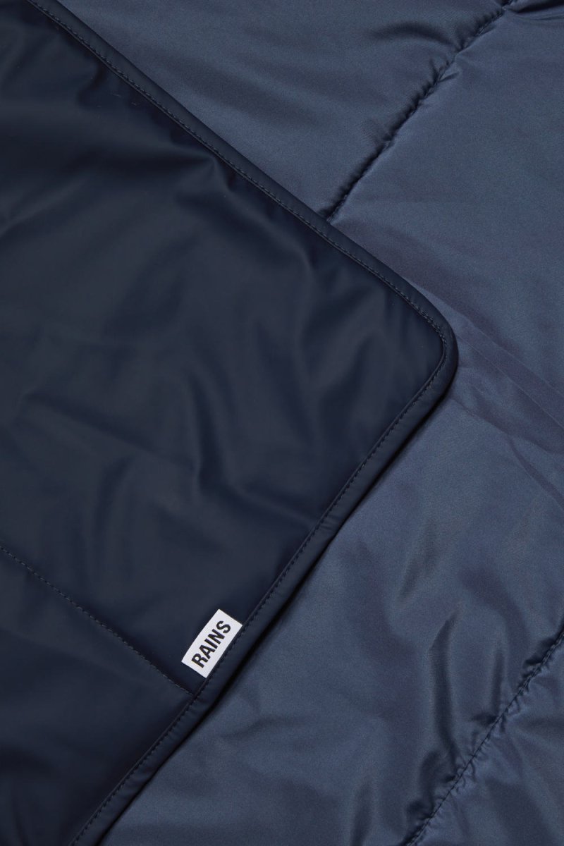 Rains Waterproof Quilted Packable Blanket (Navy) | Lifestyle