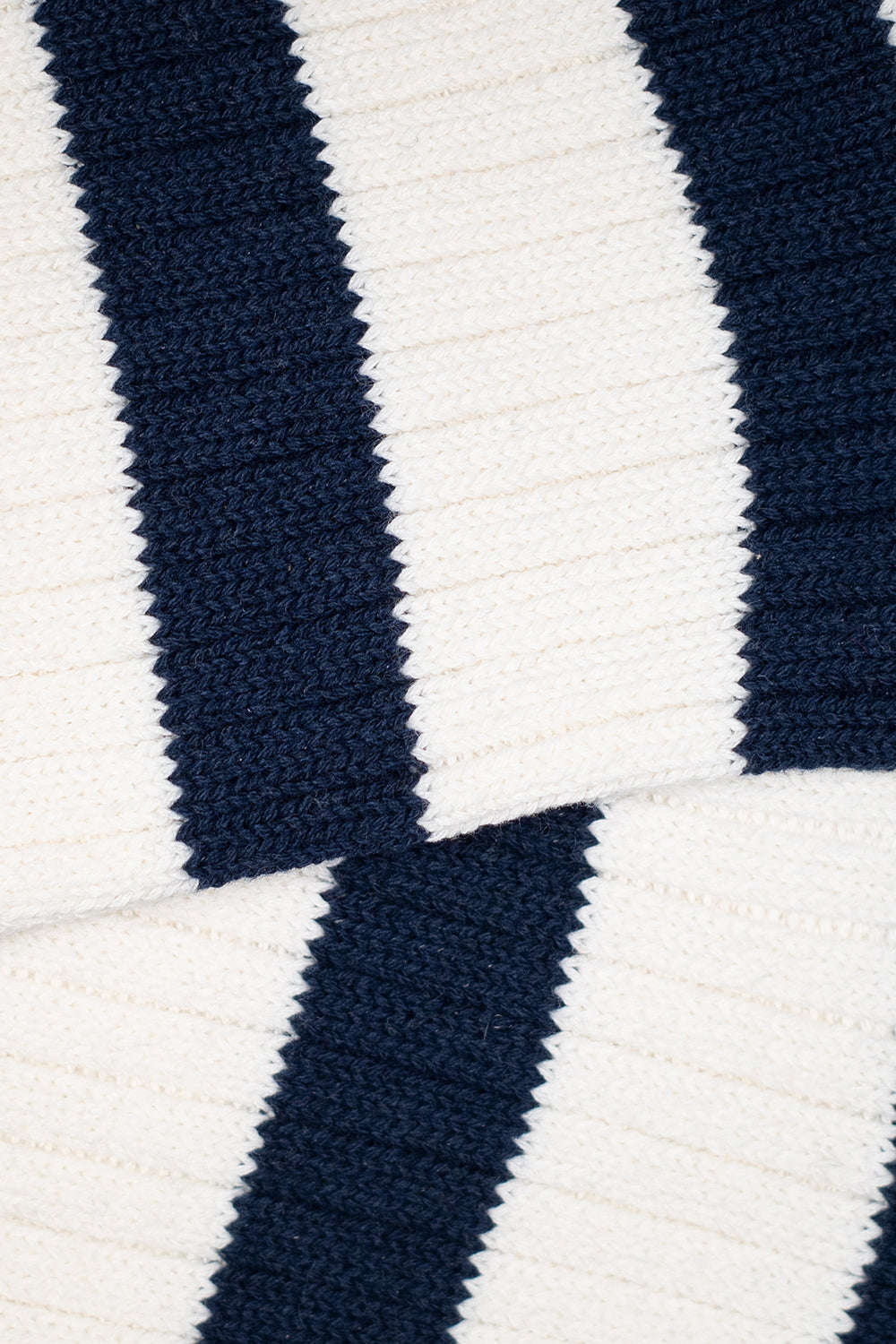 Kinari Recycled Cotton Mix Chunky Stripes Crew (Ecru/Navy) | Number Six
